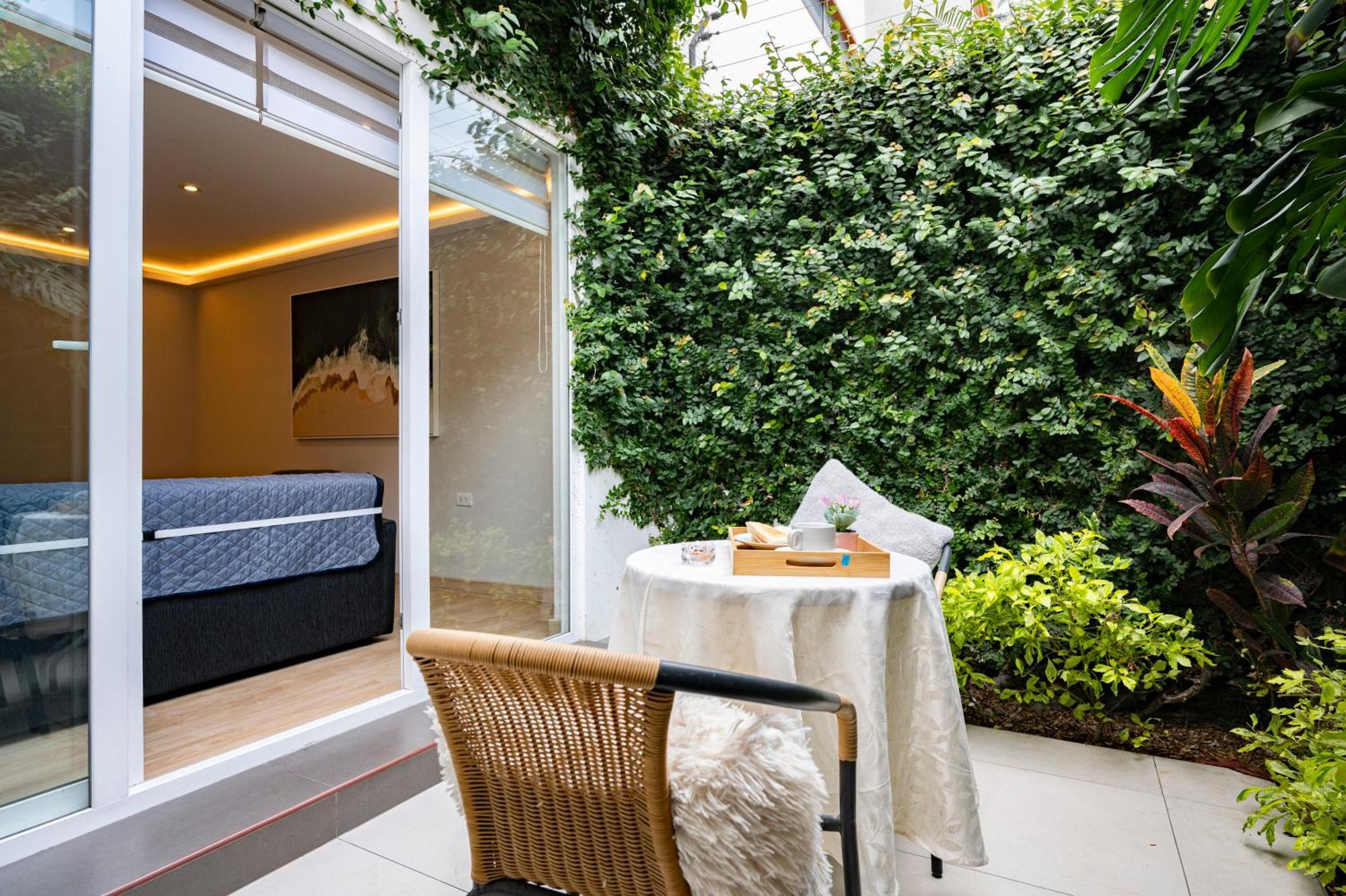 Private Residences By Vibrant Distretto di Lima